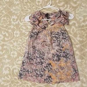 Adorable ruffle sleeve work blouse